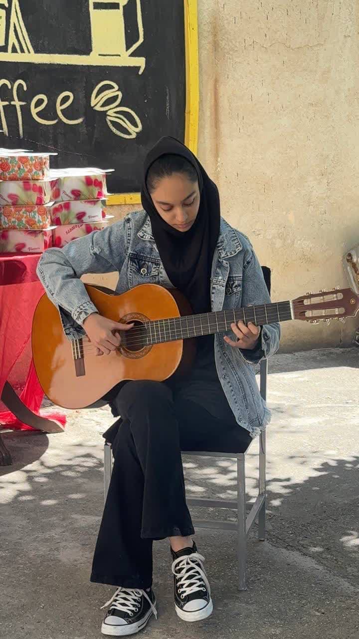 دبیرستان و هنرستان غیر دولتی دخترانه پرتو علوی